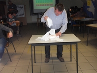Voorzitter Luc haalt het in 1 minuut